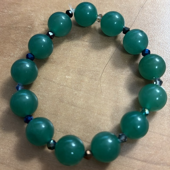 #088 Green Jade Lucky Bracelet 12mm NEW ARRIVAL - Picture 2 of 3
